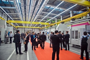 sw苏州工厂盛大开业 多主轴高效率机床助力中国制造2025