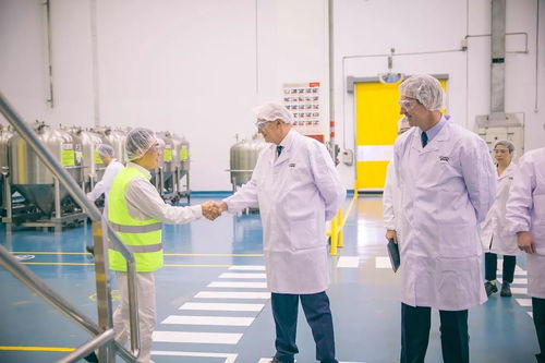 欧莱雅集团全球董事长兼CEO安巩先生莅临苏州尚美工厂考察，苏州猎头助力人才布局